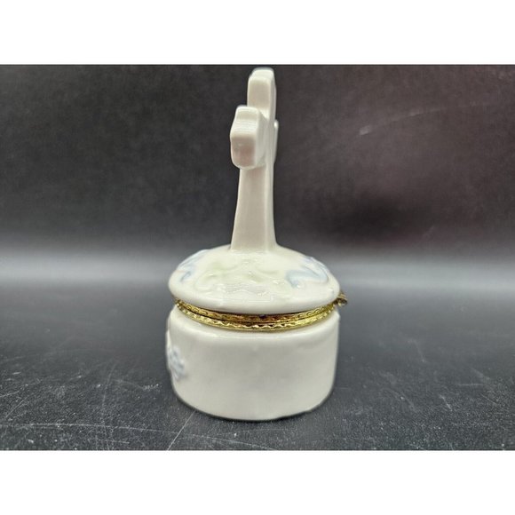 Greenbrier International Cross Trinket Box Magnetic Closure Pastel Colors Easter - Picture 5 of 11